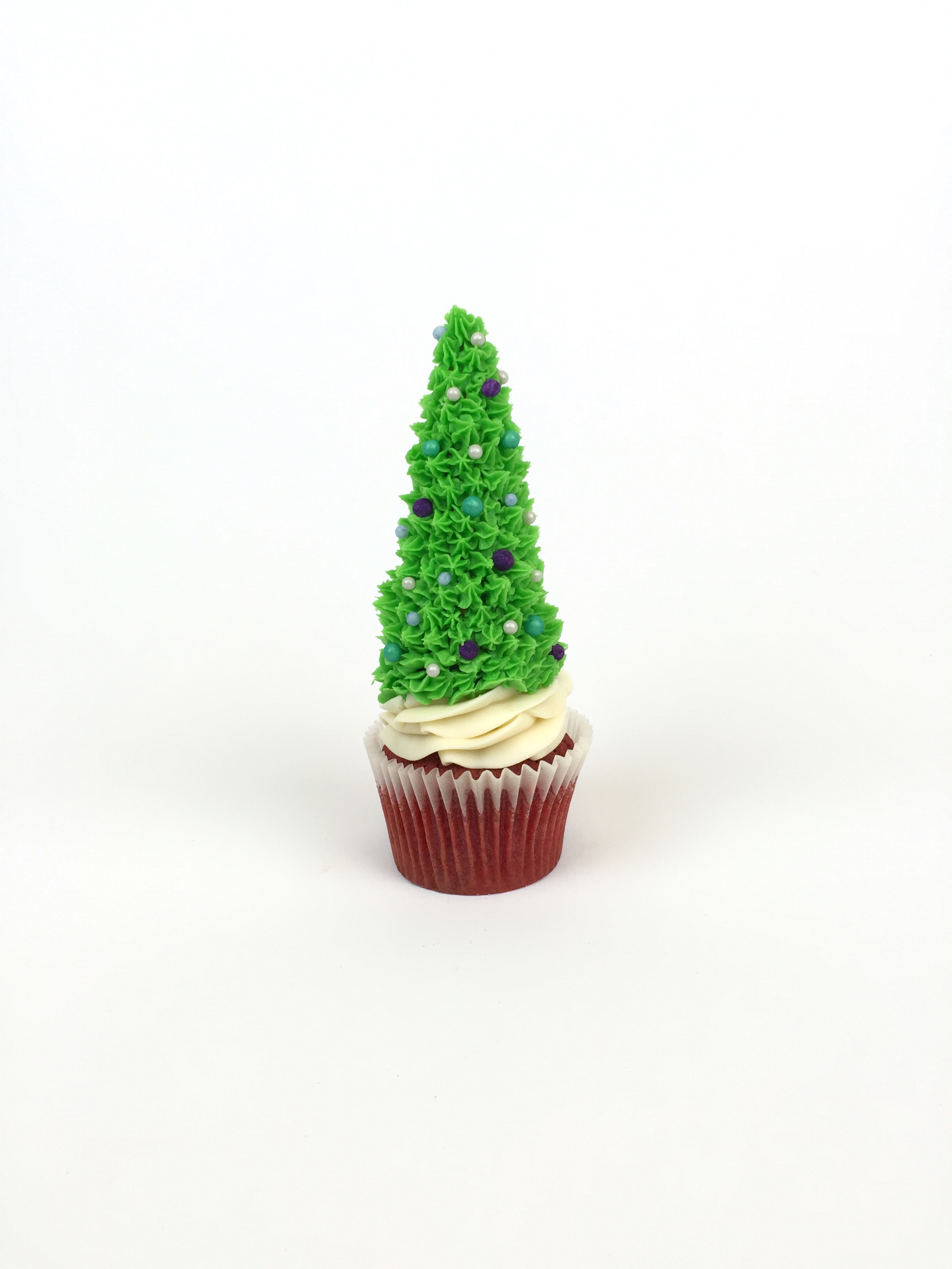 Christmas Tree Cupcake - Rach Makes Cakes